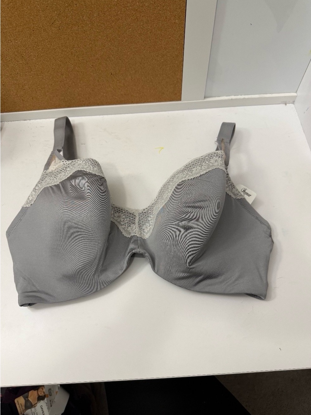 Paramour Bra Brilliance Contour Seamless Bra Lace Trim Underwire Gray 38DD New - Picture 4 of 4